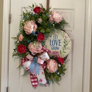 BLACK FRIDAY SALE “Let Love Grow” Sign Wreath